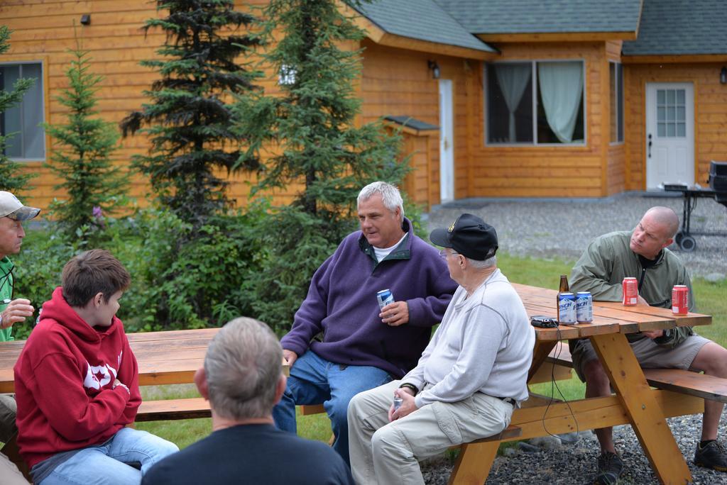 Salmon Catcher Lodge Kenai Exterior photo